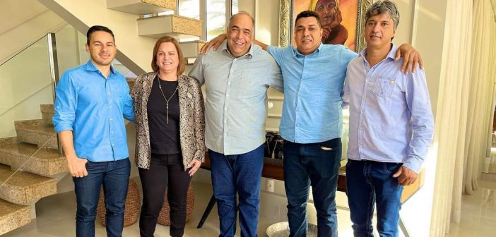 Luiz Sampaio recebe visita de gestores da região das Águas Quentes